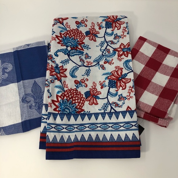 Accents Redwhite Blue Floral Dish Towel Poshmark